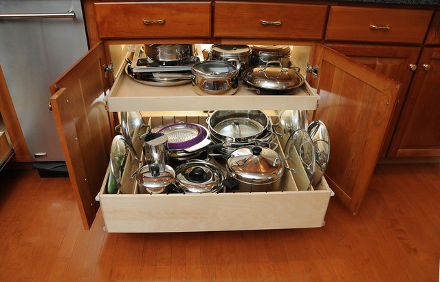 How To Store Pots And Pans In A Small Kitchen How To Store Pots And Pans In A Small Kitchen