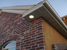 Exterior pot lights - soffit installtion - quinju.com